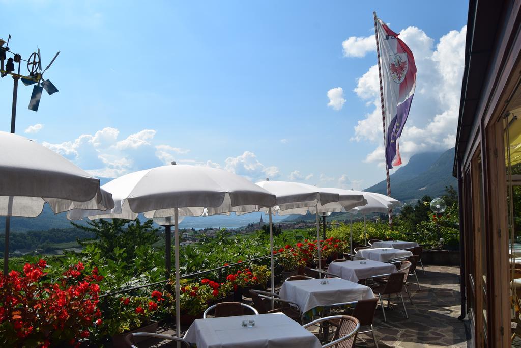 Hotel Tannhof Caldaro Exterior foto